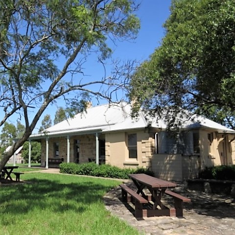 Photo of Aberdoon House